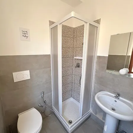 Pensionat 55 - Centocelle Near Metro C Rom
