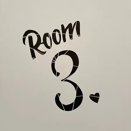 Pensión 55 - Centocelle Near Metro C Roma