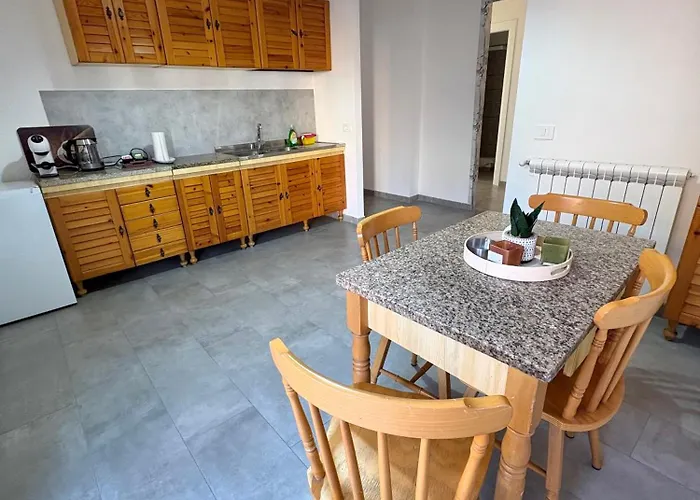 55 - Centocelle Near Metro C Pensión 4*