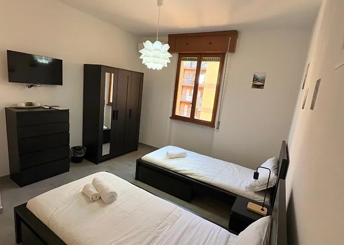 Pensión 55 - Centocelle Near Metro C Roma