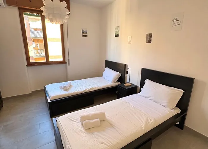 55 - Centocelle Near Metro C 4*